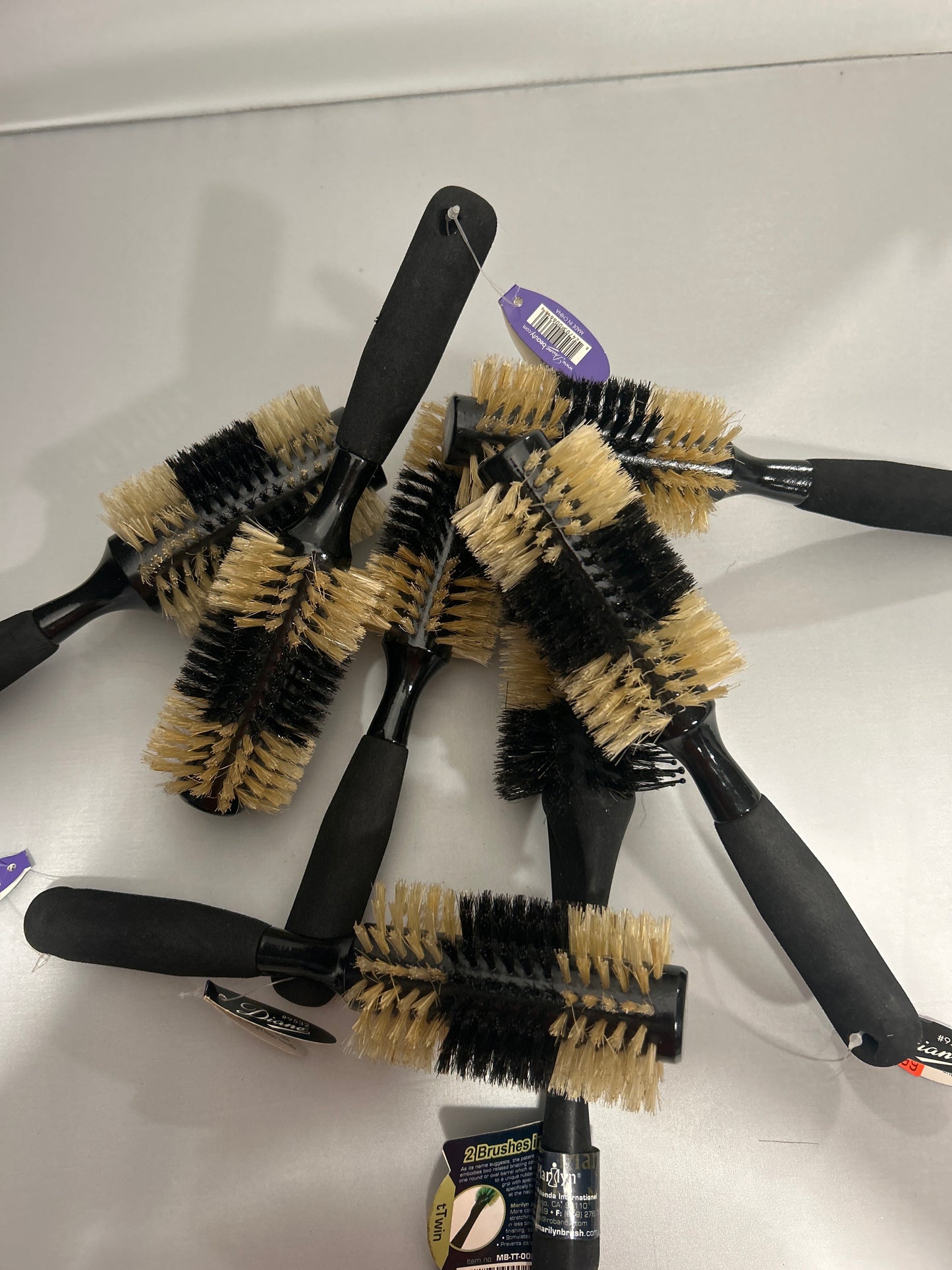 Elite brushes Diane Foam Handle Round Hairbrush